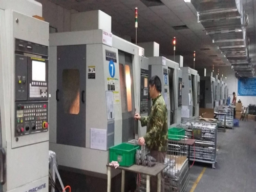 為什么說智能研磨拋光推動著五金壓鑄行業(yè)向前發(fā)展？